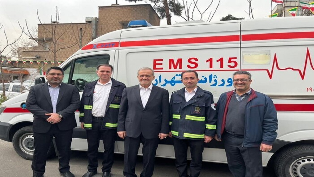 مسعود پزشکیان: هیچ قدرتی قادر به تسلیم ملت ایران نیست/ در روند خدمت‌رسانی اورژانس در جنگ رمضان هیچ کمبودی احساس نشد