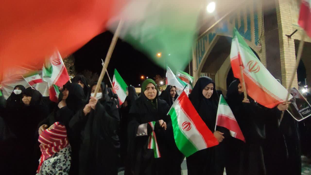 حال و هوای چهل و چهارشب حضور پرشور مدار صالح آبادی&zwnj;ها در خیابان&zwnj;