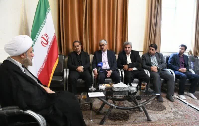 عدالت‌محوری در اقتصاد شرط عبور از شرایط جنگی است