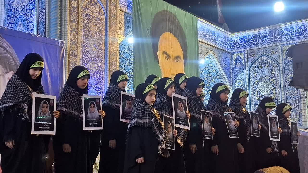 به یاد دانش آموزان شهید میناب +فیلم