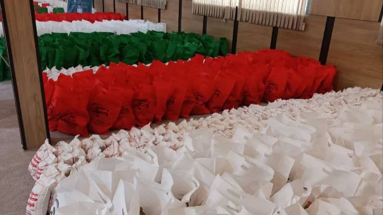 ۱۵ میلیارد تومان سبد کالا بین ۵ هزار خانوار نیازمند توزیع شد