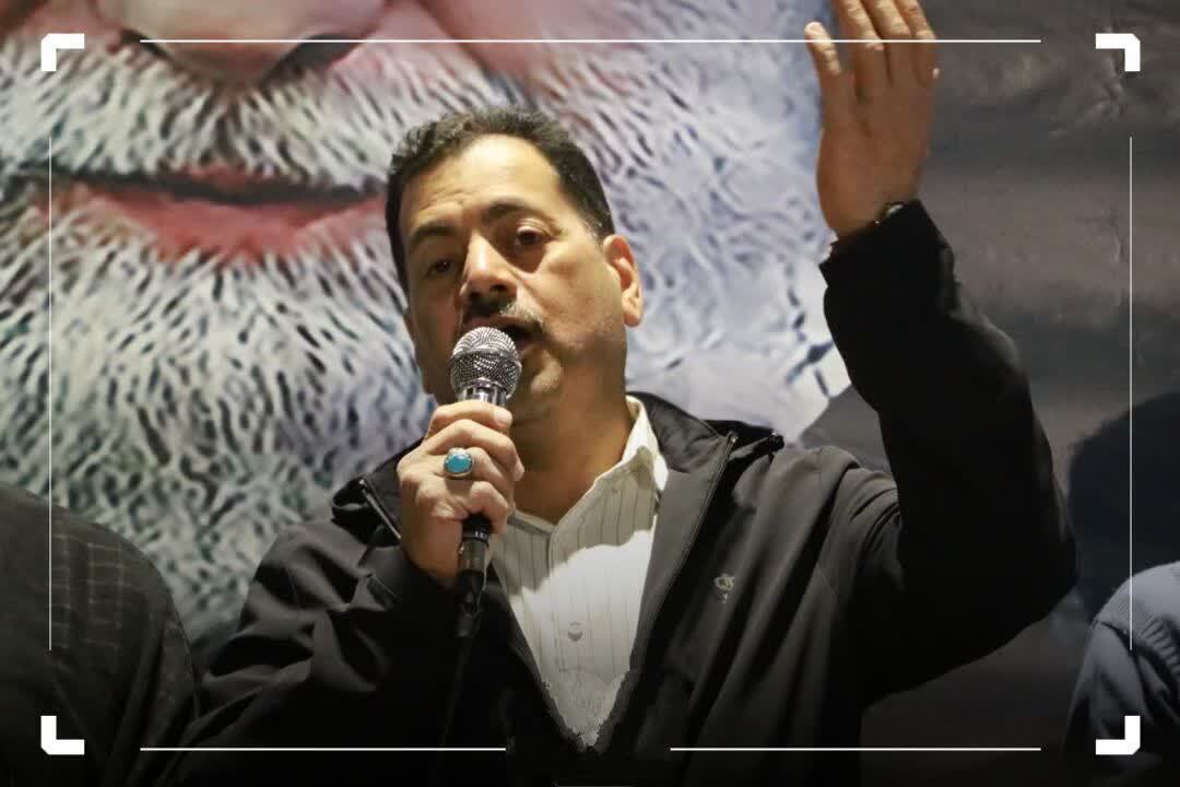 قابی به یاد ماندنی از اجتماع شبانه اقتدار و مقاومت ماهدشتی&zwnj;ها در حمایت از رهبری