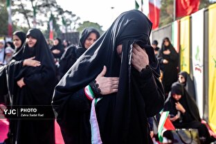 مراسم اربعین شهادت قائد امّت حضرت آیت‌الله خامنه‌ای با حضور خانواده شهدا در بهشت زهرا