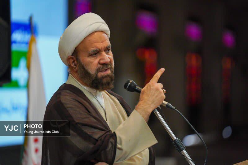 ملت ایران با حضور در صحنه حفظ انسجام ملی را ثابت کردند