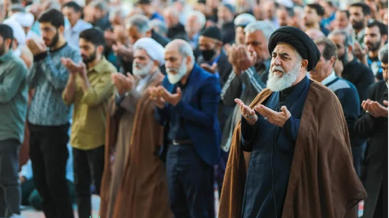 استغاثه به امام زمان (عج) در مسجد مقدس جمکران +فیلم