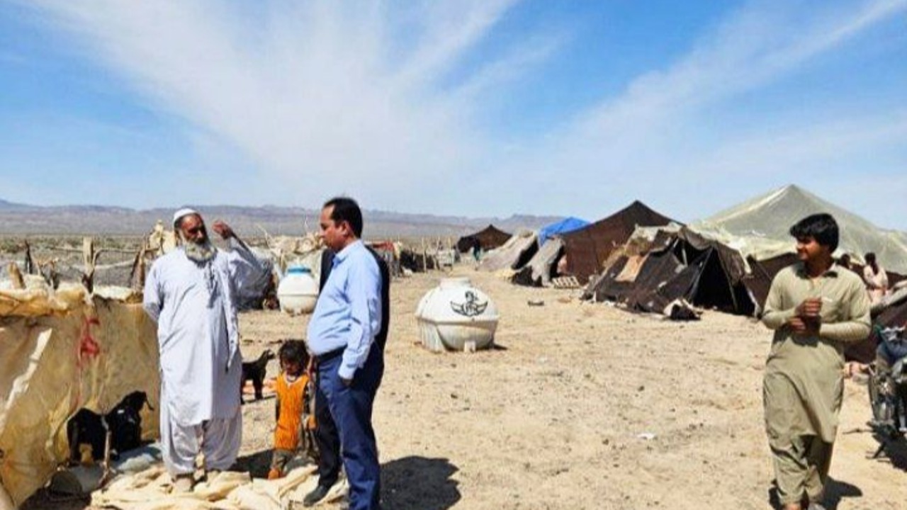 حرکت هماهنگ عشایر سیستان در سایه امنیت؛ ۴۰۰ خانوار راهی مقاصد درون‌ و برون استانی شدند