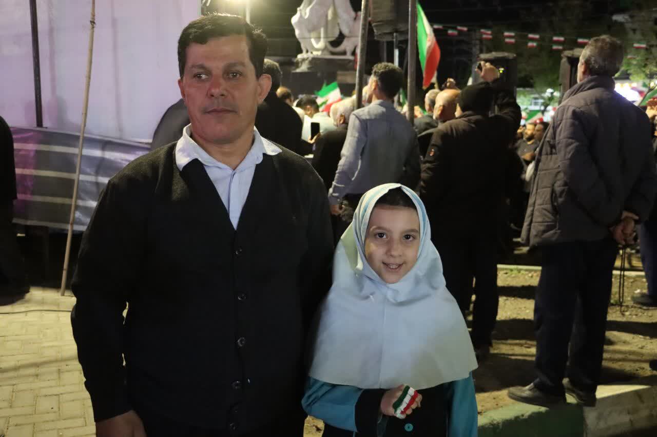 جلوههایی از چهل ودومین اجتماع عظیم مردم انقلابی ماهدشت در حمایت در رهبری جلوههایی از چهل ودومین اجتماع عظیم مردم انقلابی ماهدشت در حمایت در رهبری