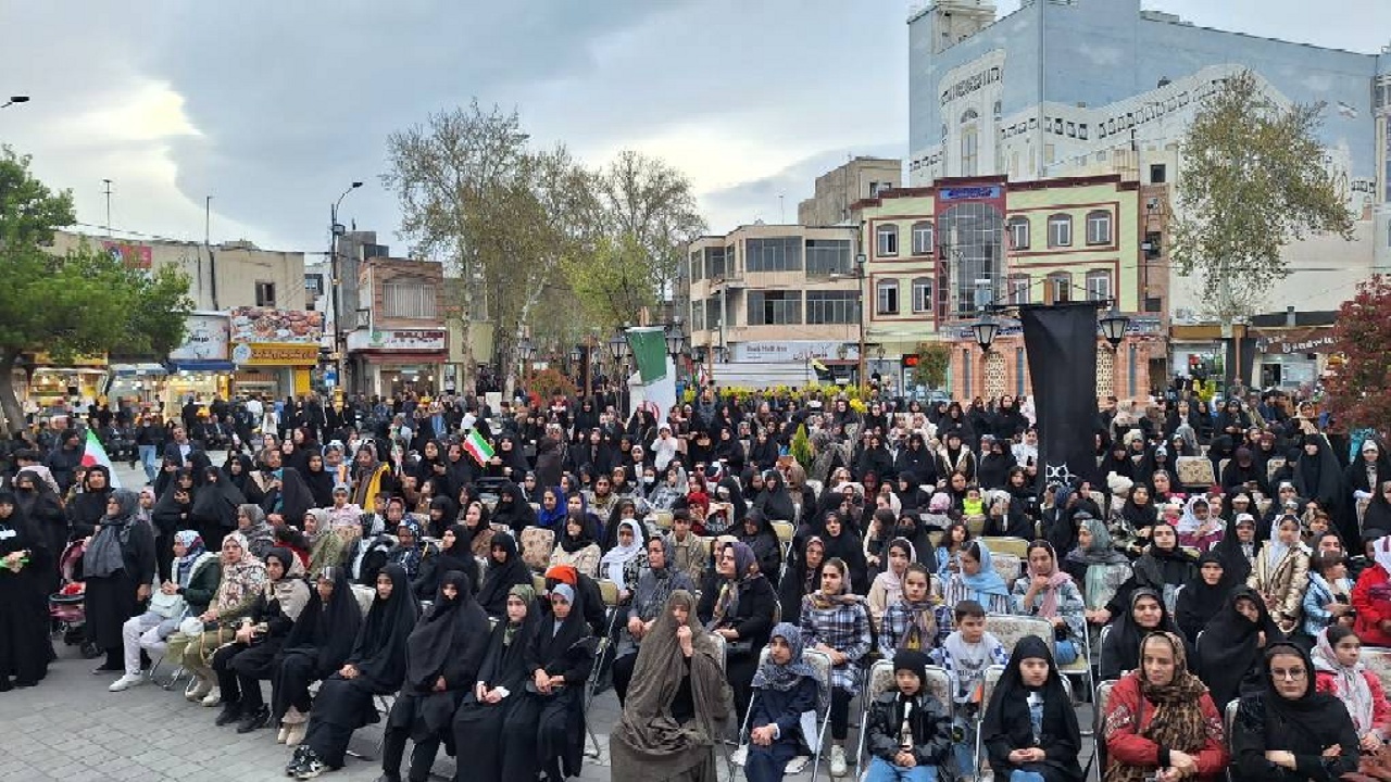 برگزاری تجمع دختران فاطمی در خوی+ تصاویر