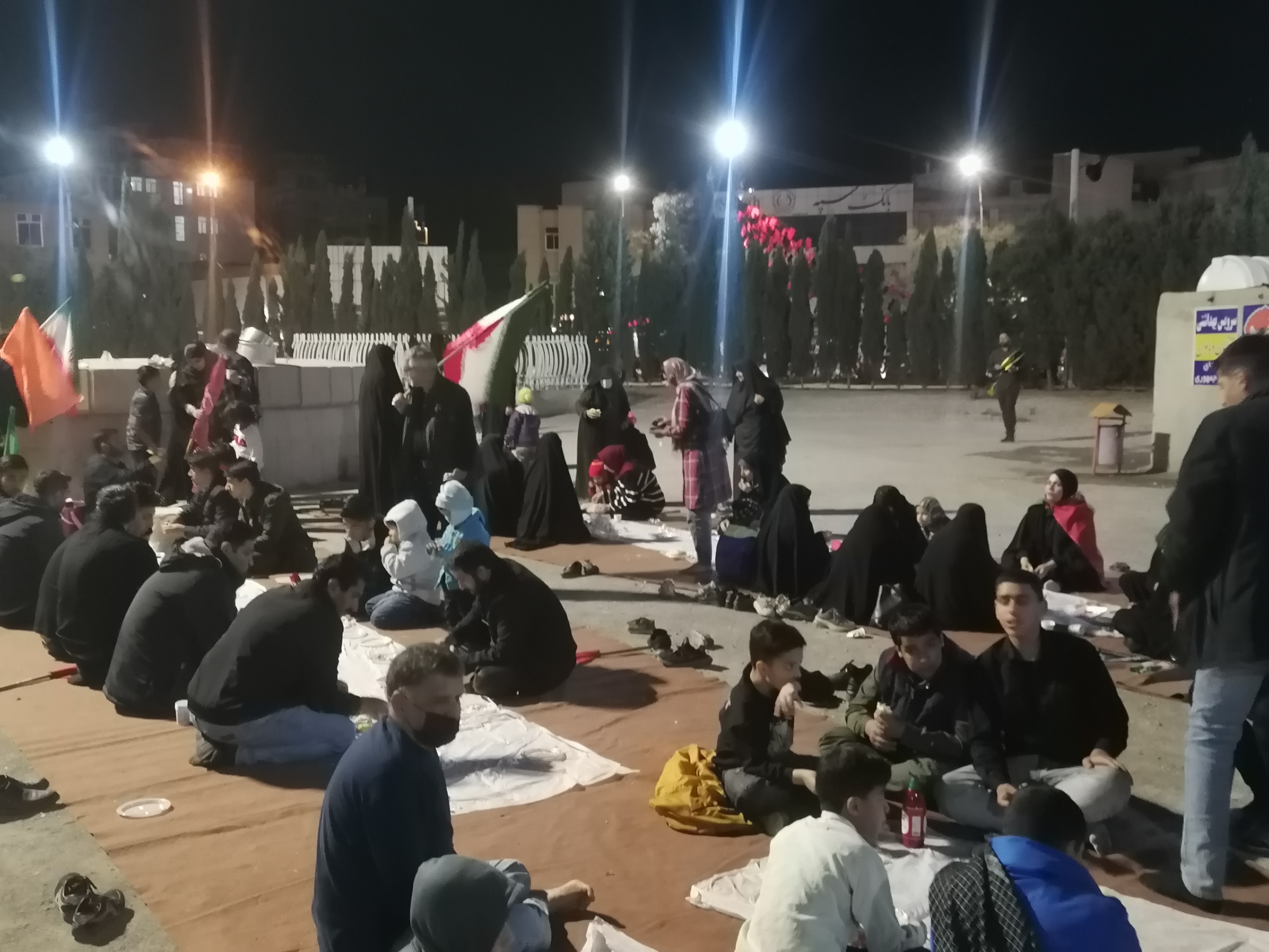 یک شهر در قاب حماسه، کرمان یکسره بیدار