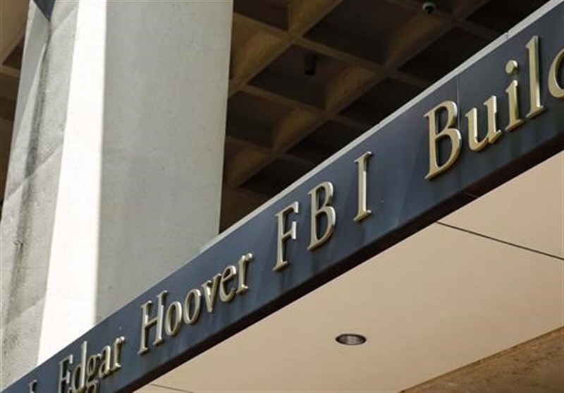 گزارش آتلانتیک: مشکلات رفتاری و مصرف الکل مدیر FBI، کاخ سفید را نگران کرده است
