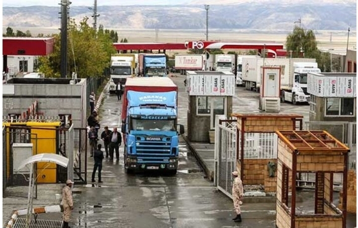 کاهش زمان توقف کالا در انبارهای گمرکی آذربایجان‌غربی