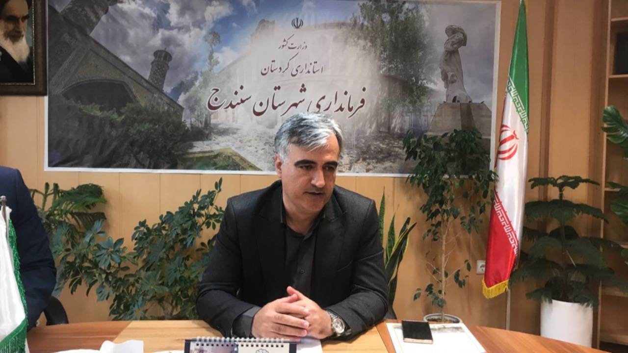 لزوم تسریع بازسازی واحد‌های آسیب‌دیده در نشست با بنیاد مسکن