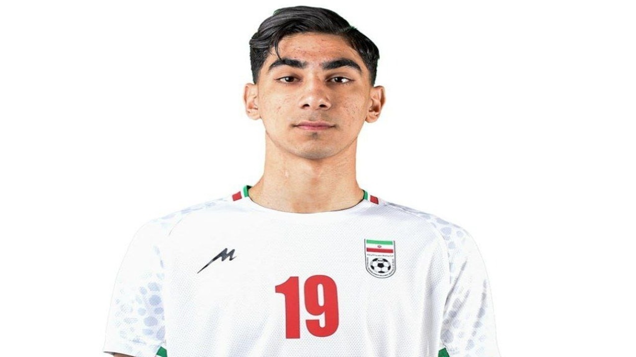 یک تغییر در فهرست بازیکنان تیم ملی فوتبال