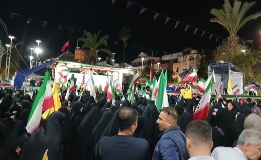 پنجاه و یکمین شب دفاع مقدس مردم رشت + فیلم