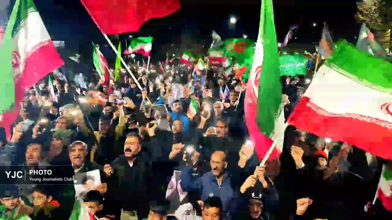 حضور با صلابت مردم خرم‌آباد در شب بیست و سوم وفاداری به امام شهید + فیلم