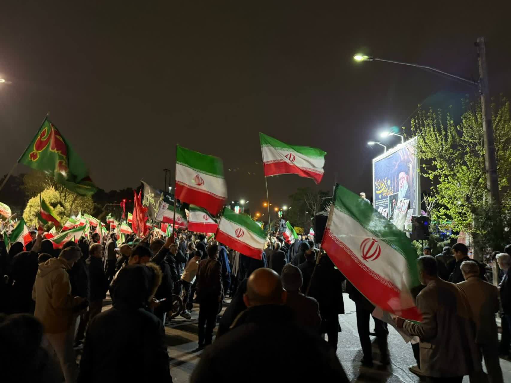 خروش با صلابت شهرک دولت آباد شهرری در حمایت از رهبری