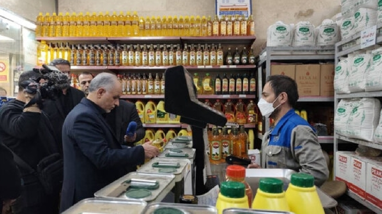 بازدید وزیر دادگستری از چند واحد صنفی در شهر تهران