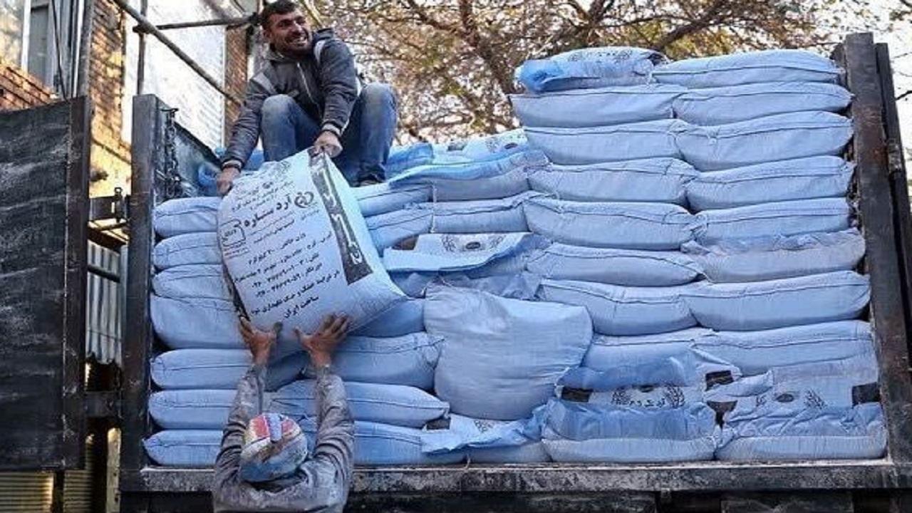 ۷۰ هزار کیلوگرم آرد مازاد بین نانوایی‌های استان کرمانشاه توزیع شد