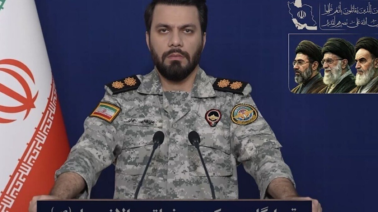 سخنگوی قرارگاه خاتم الانبیا(ص): مردم کشور‌های منطقه محل اختفای آمریکایی‌ها را گزارش کنند