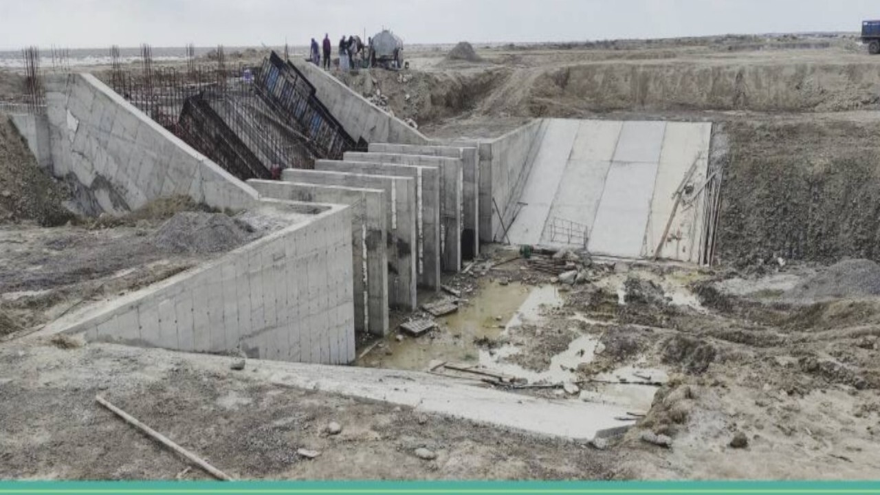 پیشرفت ۸۰ درصدی ایستگاه پمپاژ تالاب بین‌المللی گمیشان