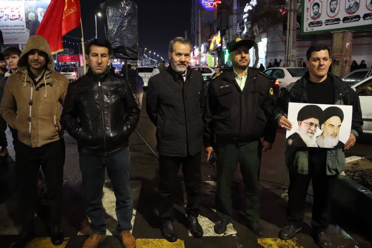 گزارش تصویری از حال و هوای بیست وپنجمین اجتماع عظیم مردم انقلابی ماهدشت