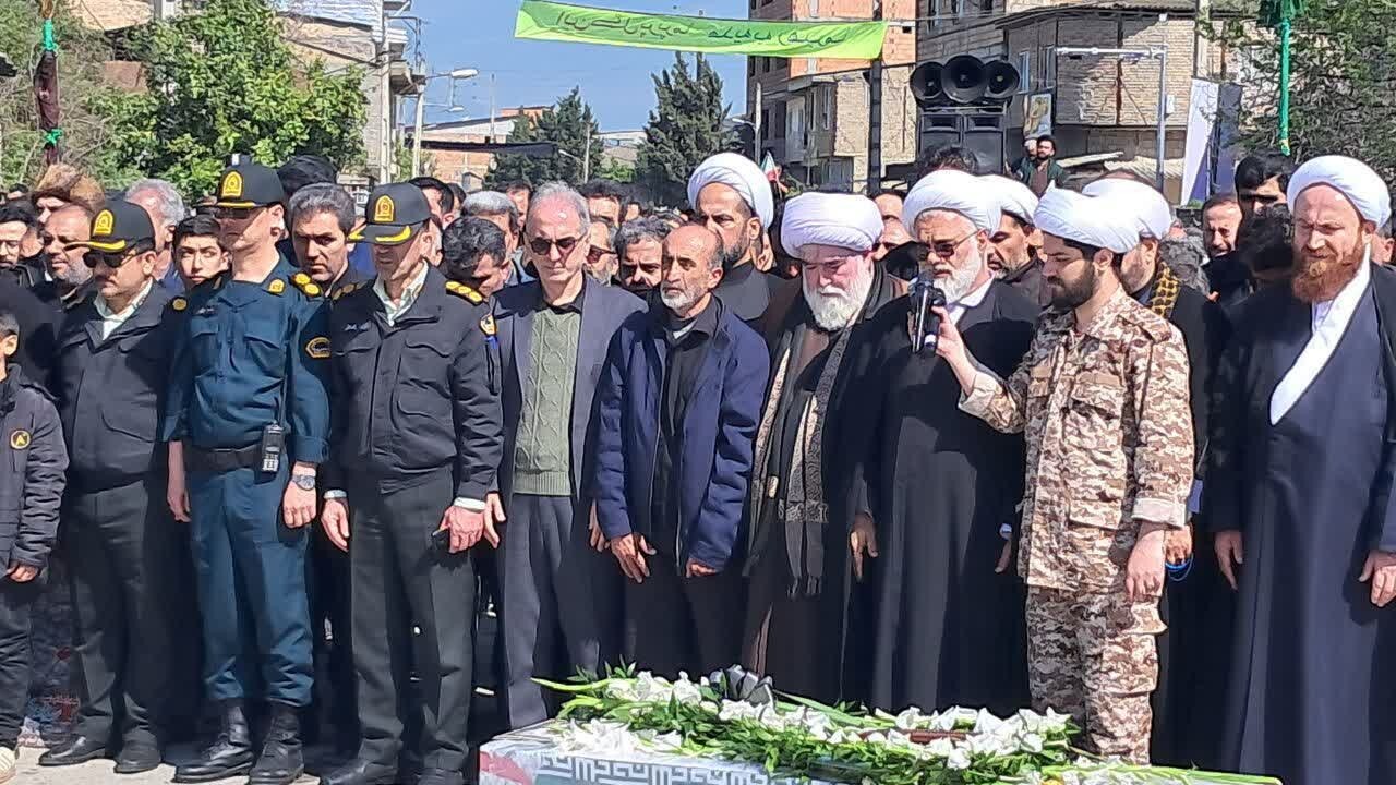 تشییع پیکر پاسدار مدافع وطن سیدمهدی سید النگی در النگ کردکوی