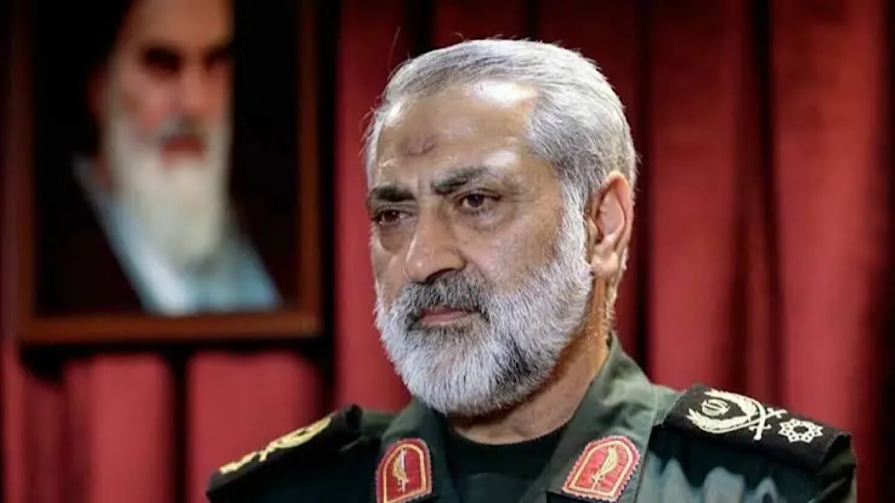 سردار شکارچی: وضعیت تنگه هرمز به قبل باز نمی‌گردد/ دست از سر آمریکایی‌ها برنمی‌داریم