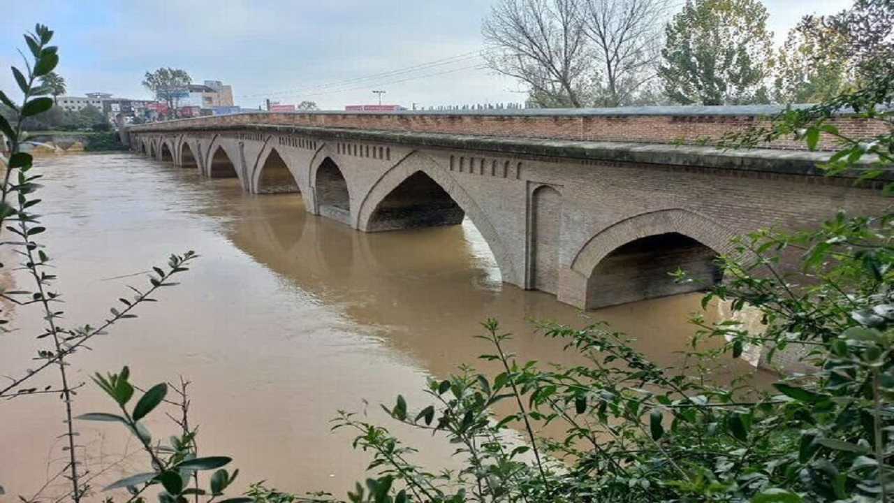 هشدار سیلاب در مازندران؛ مسافران تا اطلاع بعدی به مناطق کوهستانی سفر نکنند