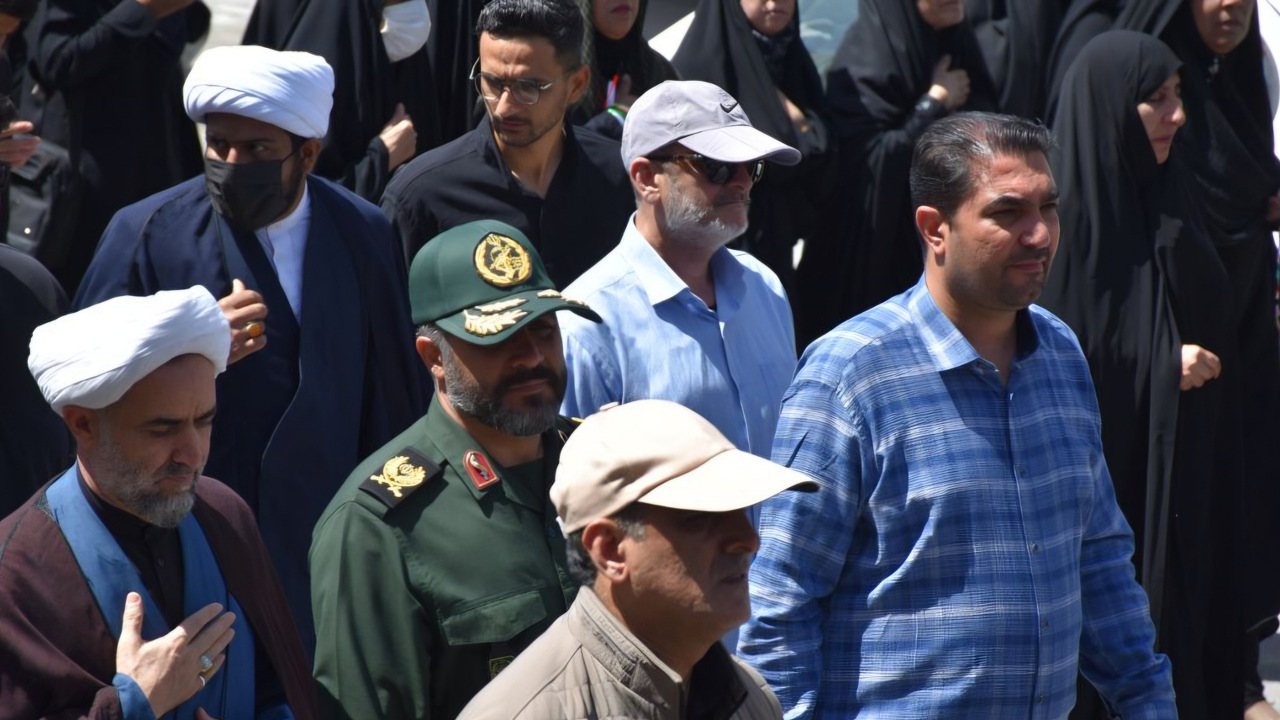 تشییع پیکر پاک و مطهر شهید مبین سرگزی +فیلم و تصاویر