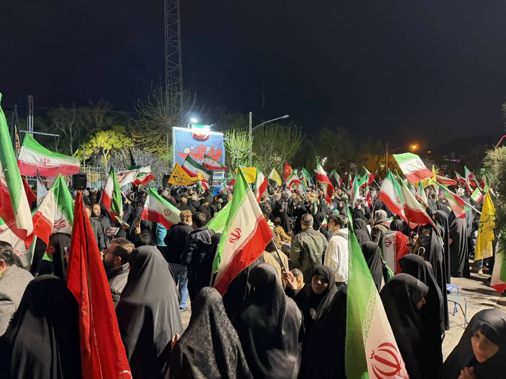 بیست و هفتمین قرار شبانه شهرری در حمایت از رهبری