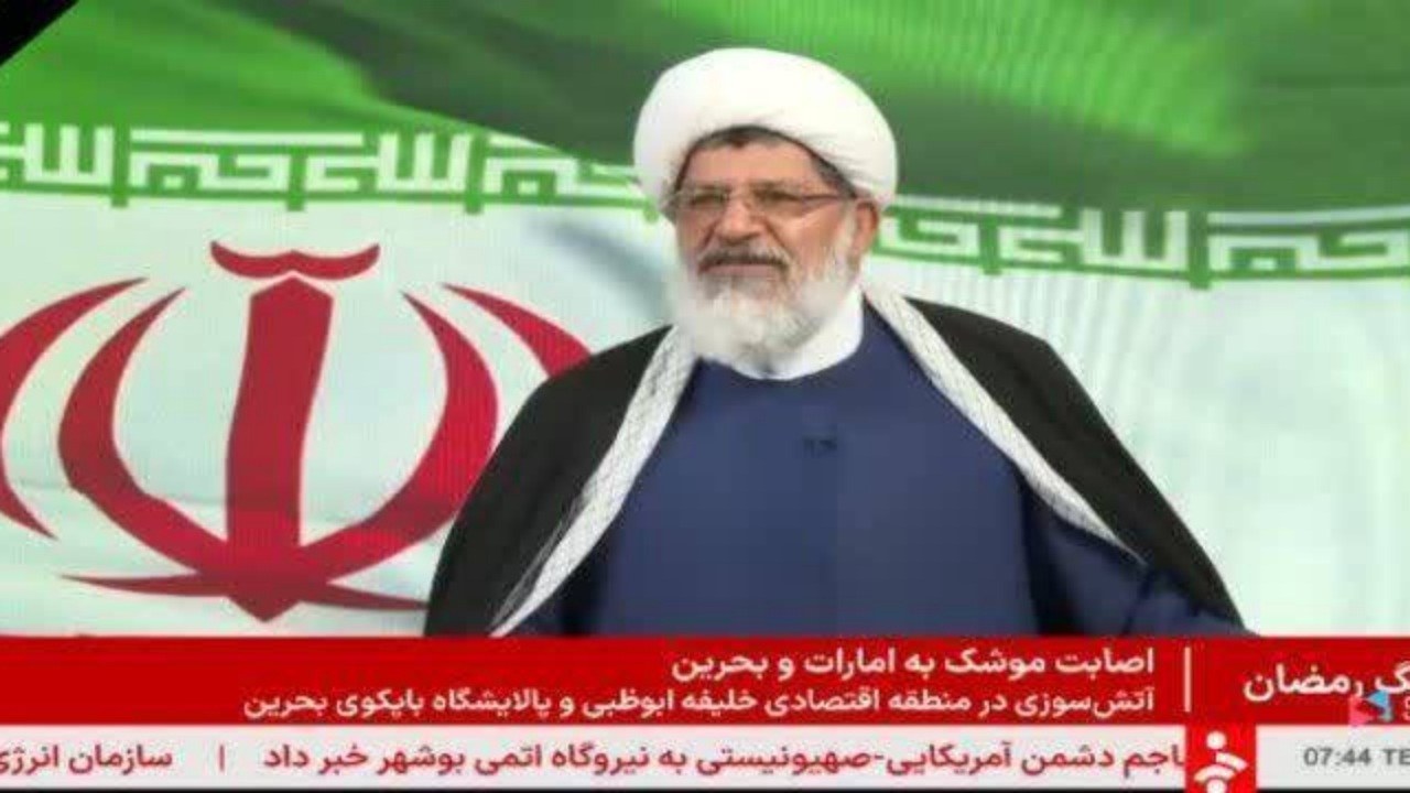مردم، قدرت نظام مقدس جمهوری اسلامی هستند/ این نظام با مردم شکست ناپذیر است