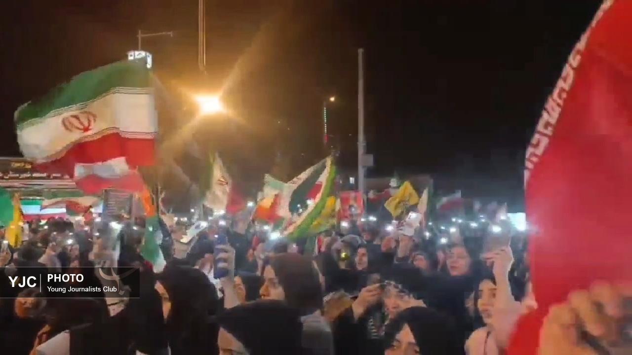 پرچم‌ها امشب در دلفان به نسیم غیرت در اهتزازند +‌ فیلم