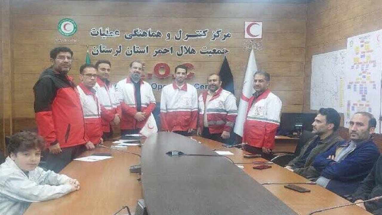 «وحید امیری» به پویش داوطلبان هلال‌احمر پیوست