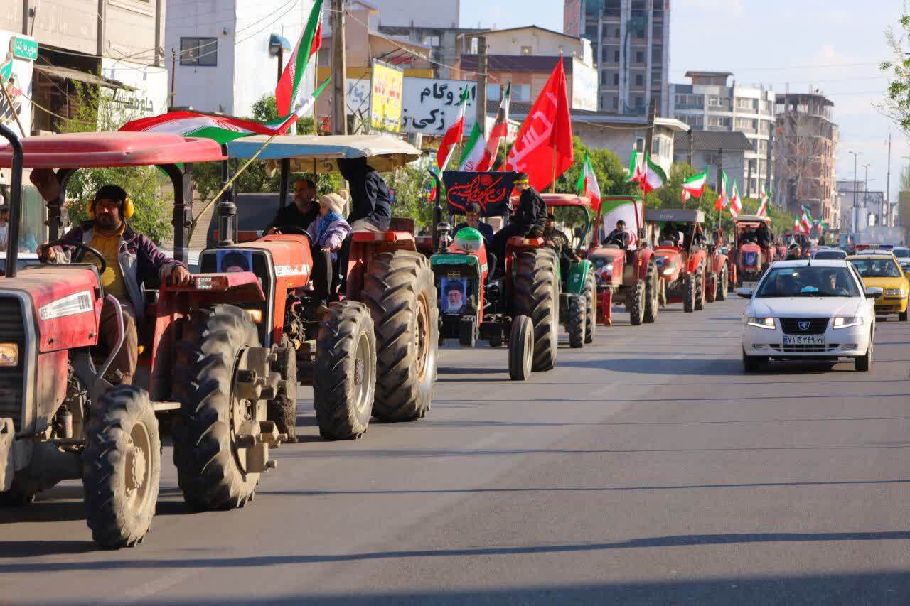 برپایی کاروان تراکتوری کشاورزان روستای درویش خیل بابل