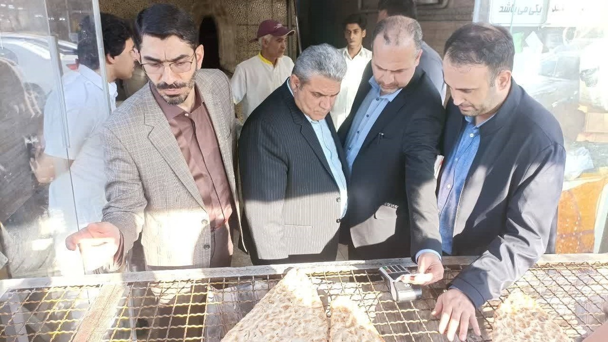 باشگاه خبرنگاران -توزیع آرد مرغوب در میان خبازی‌های بابل
