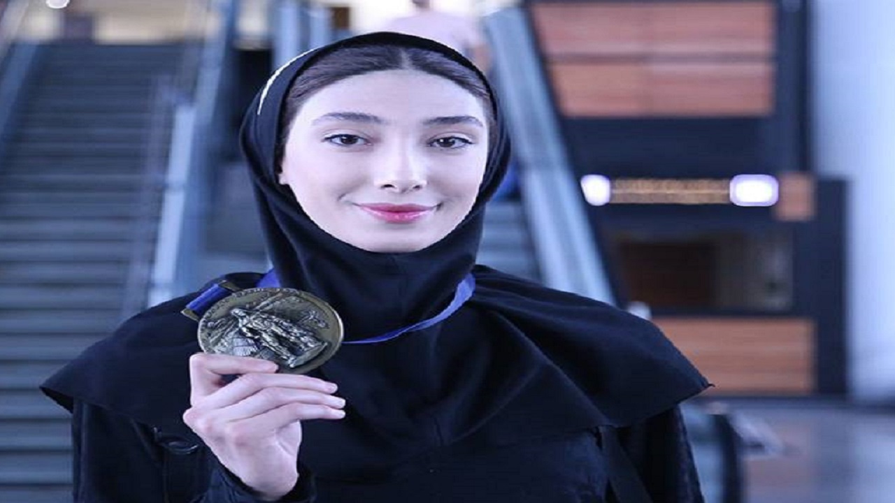 مبینا نعمت زاده: یک وجب از خاک ایران را به هیچ‌کس نخواهم داد