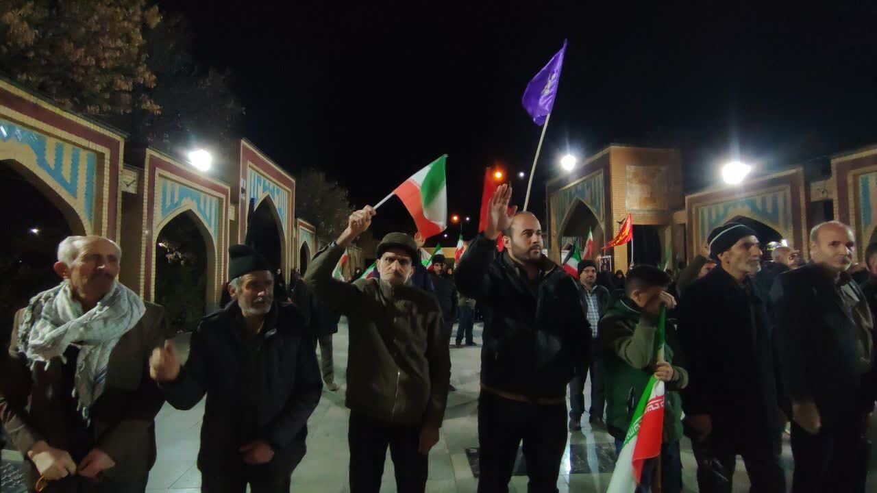 پنجاه و یکمین تجمع شبانه