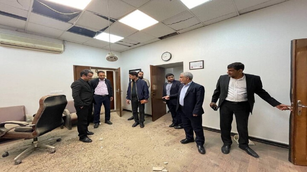 بازدید معاون پزشکیان از ساختمان آسیب‌دیده معاونت راهبردی ریاست‌جمهوری
