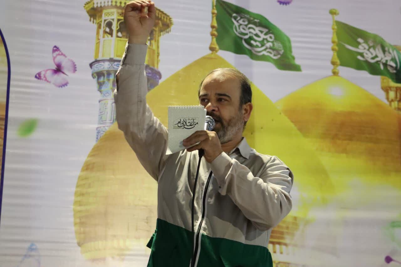 نمایی از حضور مردم انقلابی ماهدشتی&zwnj;ها