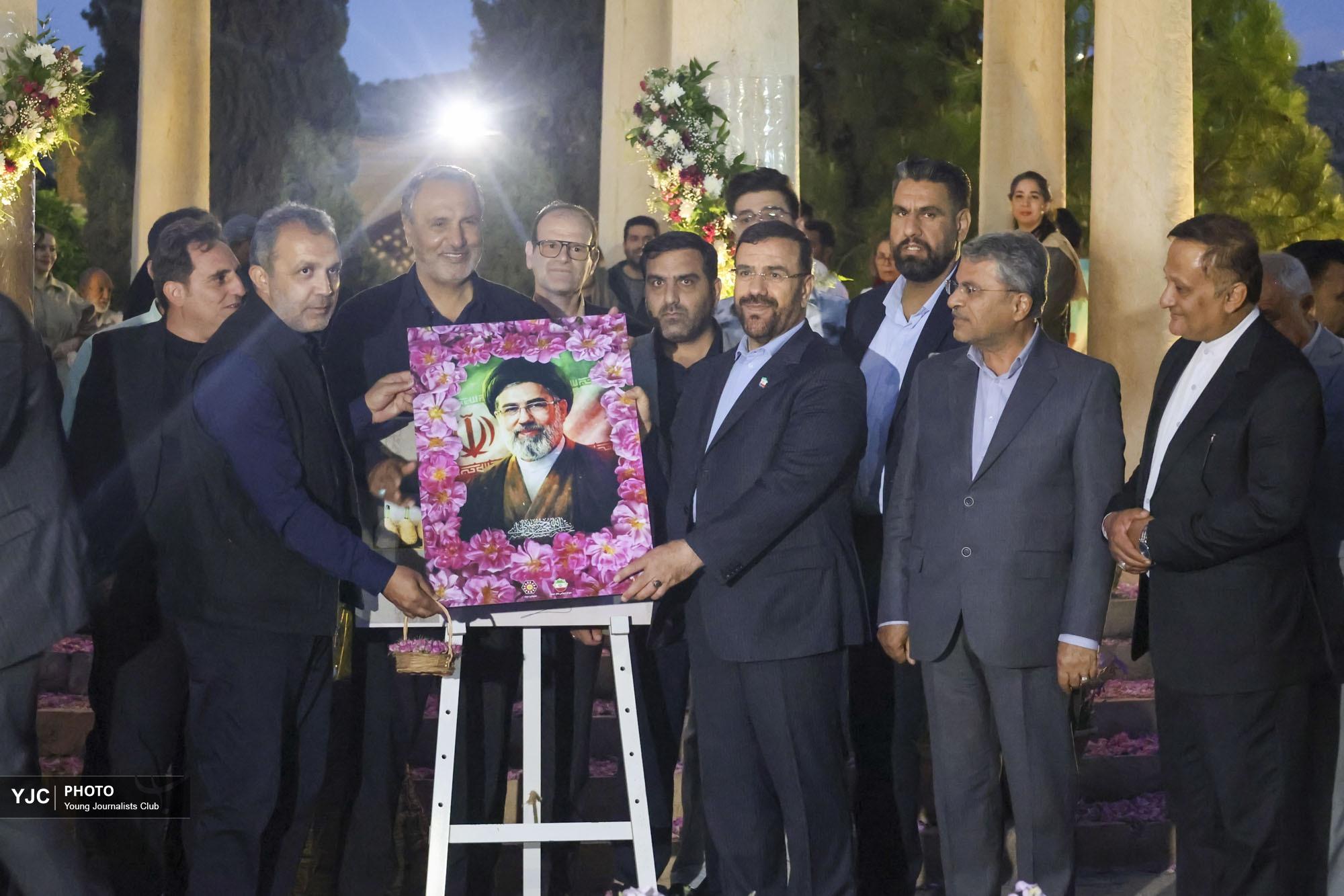 اجازه ندهیم «گل محمدی» دستخوش تقلب و دست‌اندازی دیگران شود