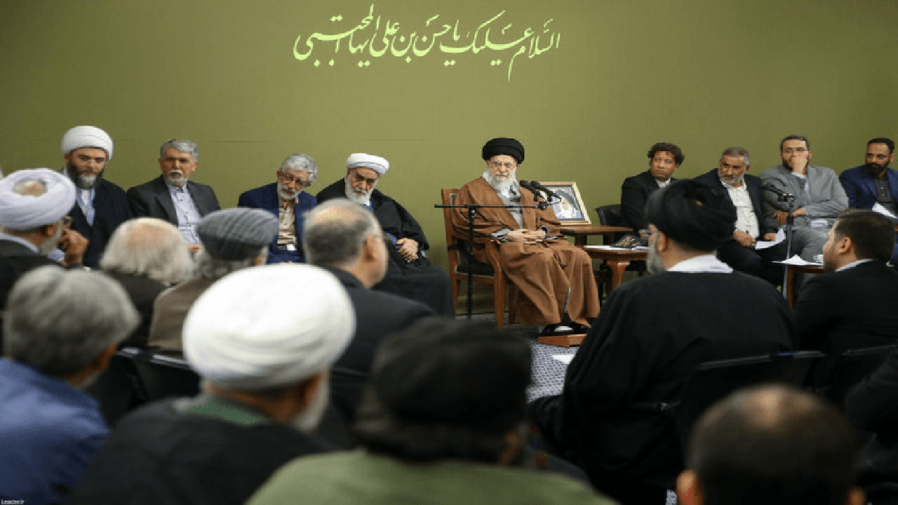 رهبر شهید چطور شاعران گمنام را شناسایی و تشویق می‌کرد؟