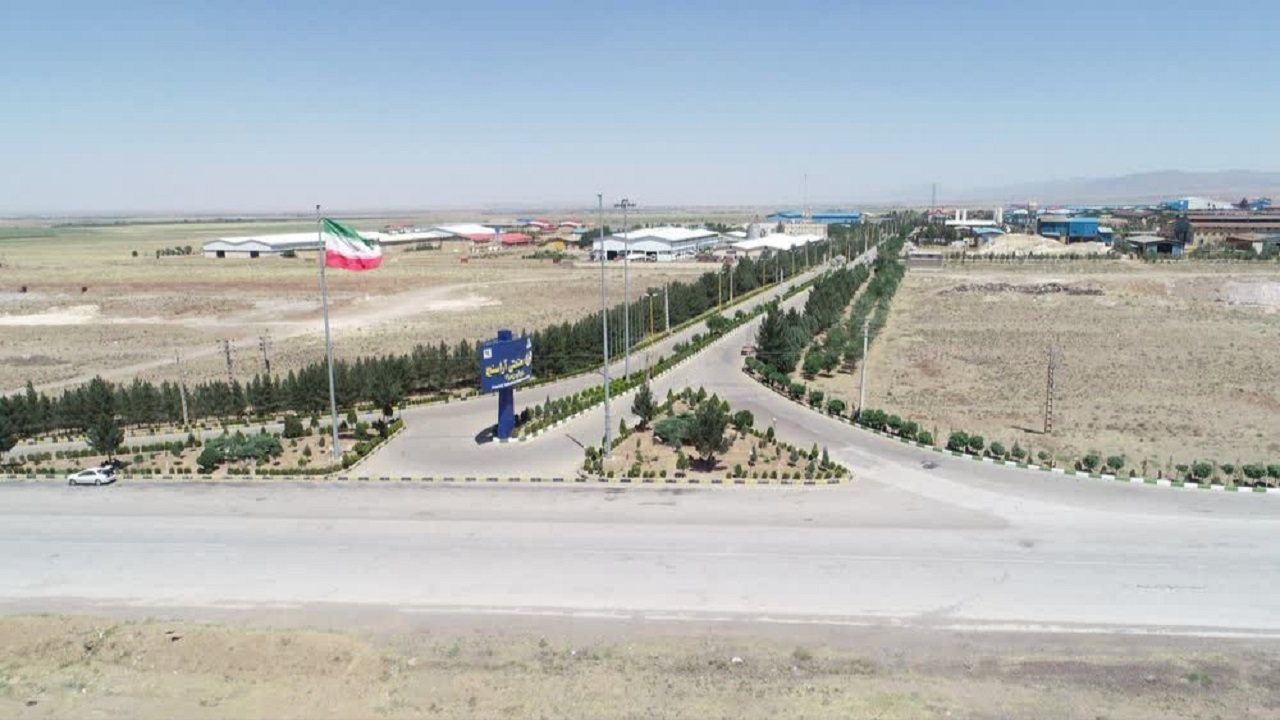۹۰۰ میلیارد ریال سرمایه‌گذاری برای توسعه شهرک صنعتی آراسنج