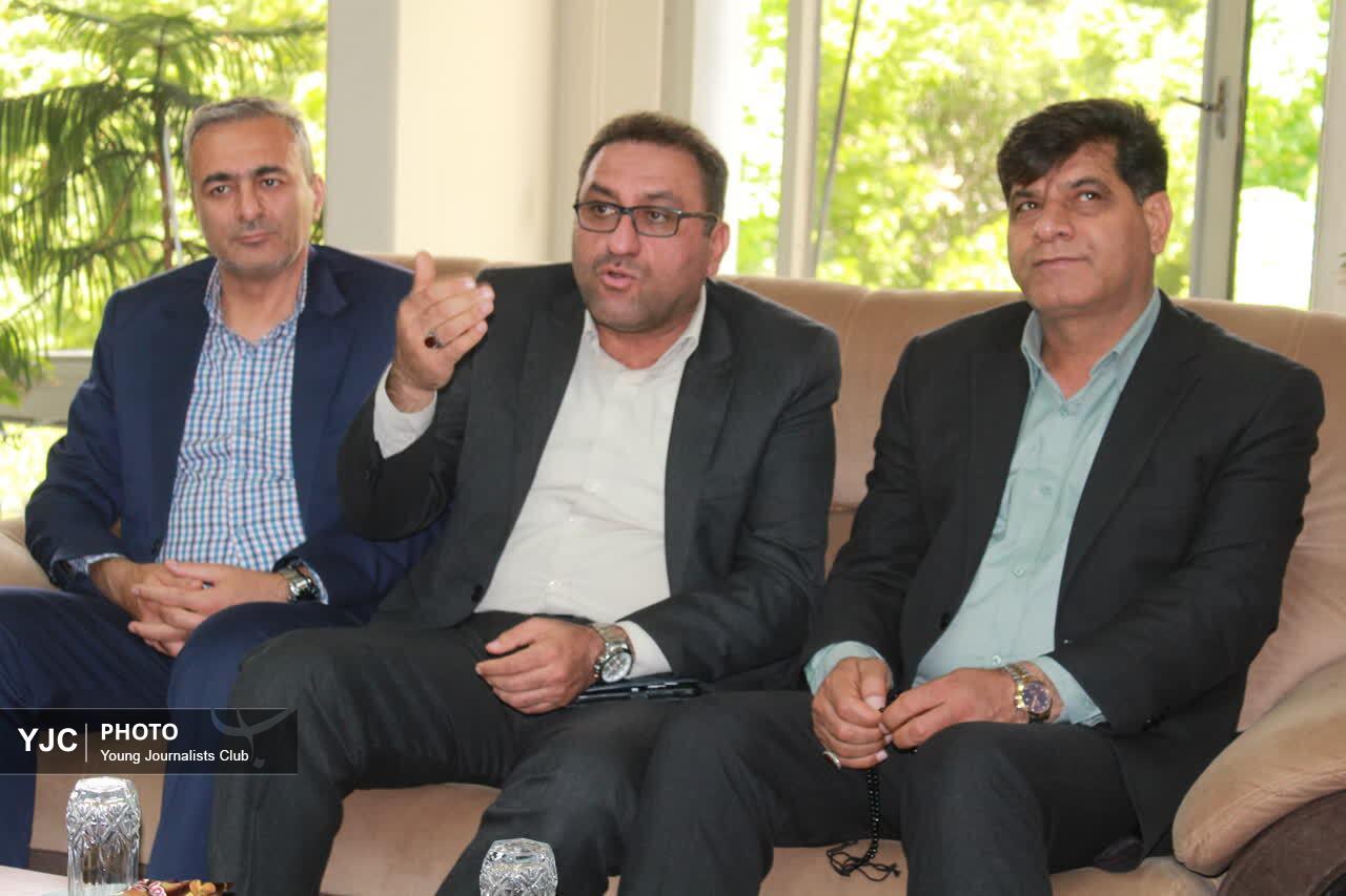 پیگیری مشکلات پست فارس در مجلس در دستور کار نماینده مرودشت