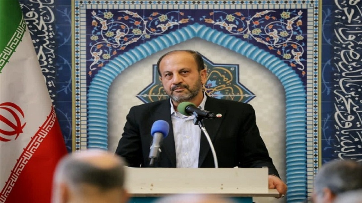 باشگاه خبرنگاران -دولت اصلاح رتبه‌بندی و فوق‌العاده خاص معلمان را اجرا کند