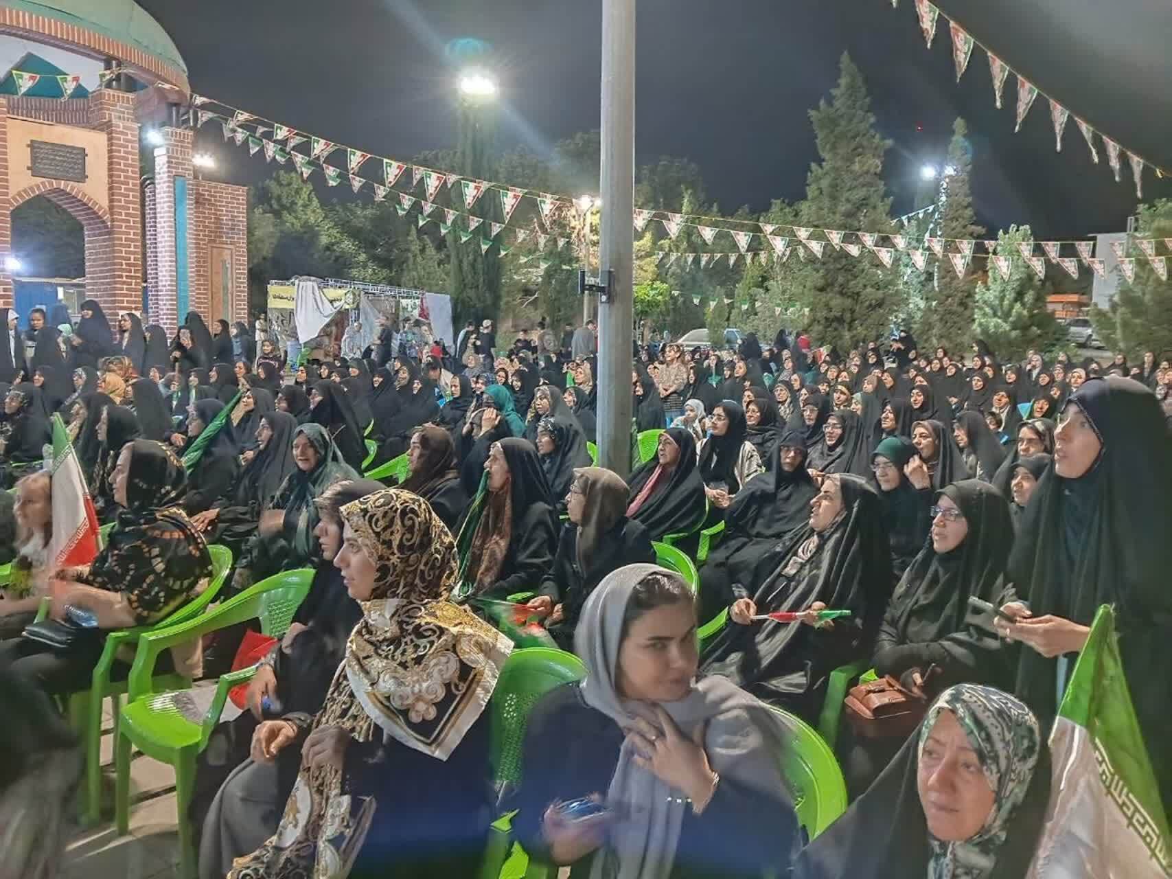 شصت و نهمین شب ایستادگی خاورشهر از لنز دوربین شهروندخبرنگار