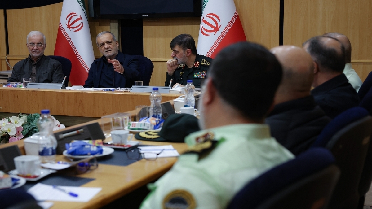 باشگاه خبرنگاران -پزشکیان: ترجیح منطقی و مبتنی بر منافع ملی تکمیل پیروزی نیرو‌های مسلح در عرصه دیپلماسی است