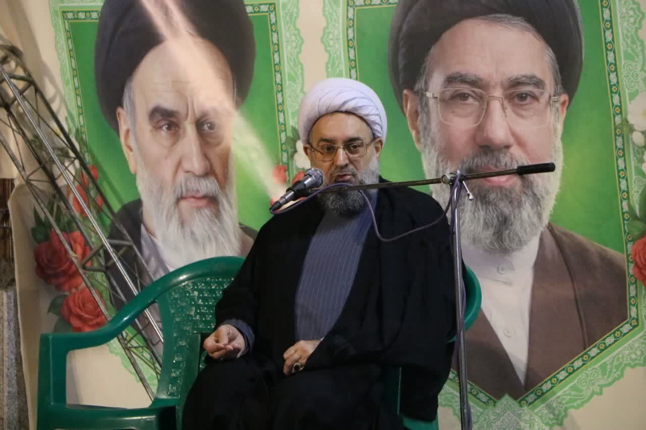 گوشههایی از موج هفتاد و سوم تجمع اقتدار و مقاومت در خاورشهر + عکس گوشههایی از موج هفتاد و سوم تجمع اقتدار و مقاومت در خاورشهر + عکس