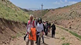 صعود باشکوه ۱۰۰ کوهنورد به قله ارش+فیلم