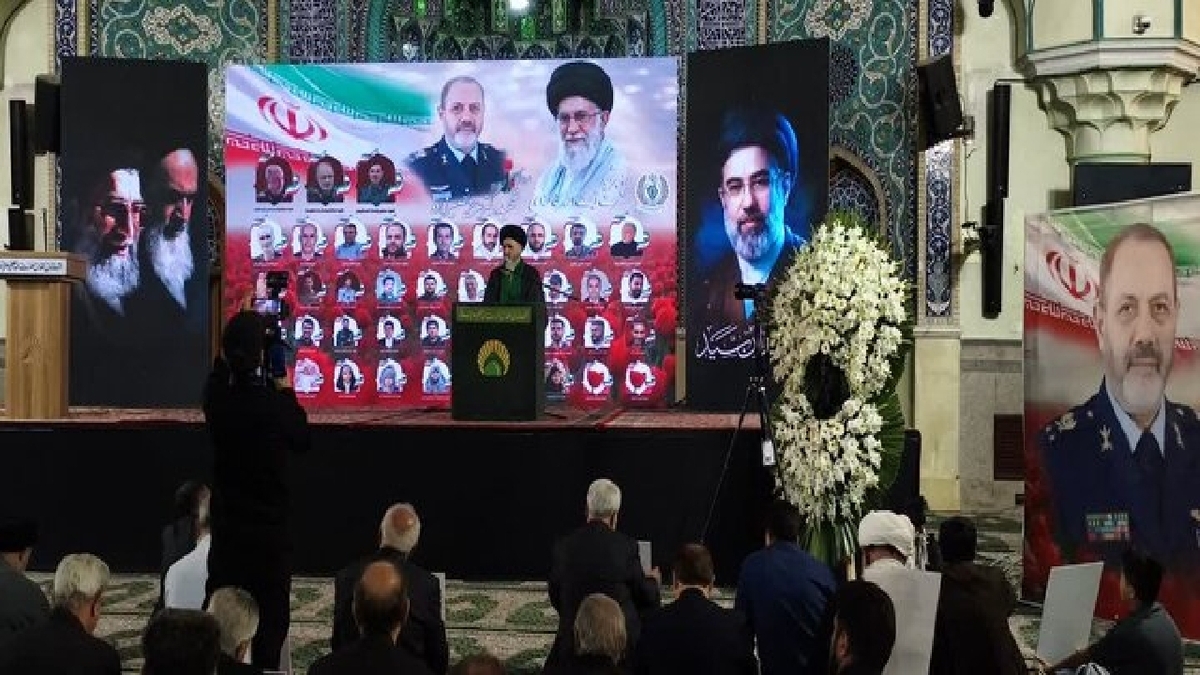 باشگاه خبرنگاران -شهید نصیرزاده و همرزمانش از عاشقان ولایت و رهبری بودند