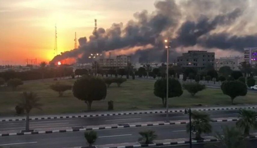 خوشگلدین؛ وقتی ایران چتر امنیتی آمریکا بر فراز خلیج فارس را بست خوشگلدین؛ وقتی ایران چتر امنیتی آمریکا بر فراز خلیج فارس را بست